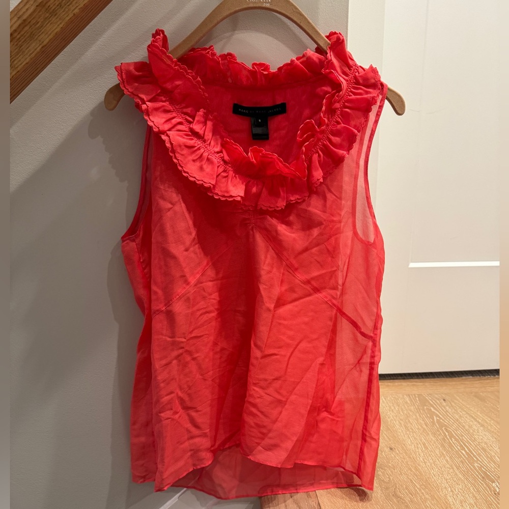 NWOT Marc by Marc Jacobs Coral Semi Sheer Ruffled Sleeveless Top, Size Small.